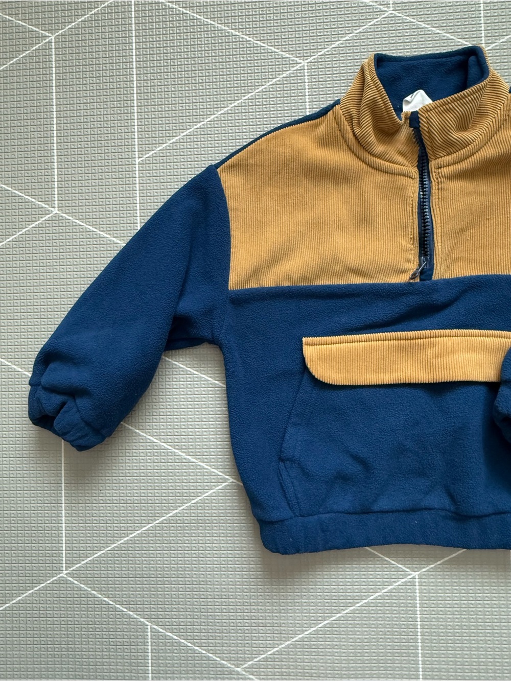 Cotton on|Baby boy/toddler Navy and tan Fleece corduroy Pullover sweater•••4T